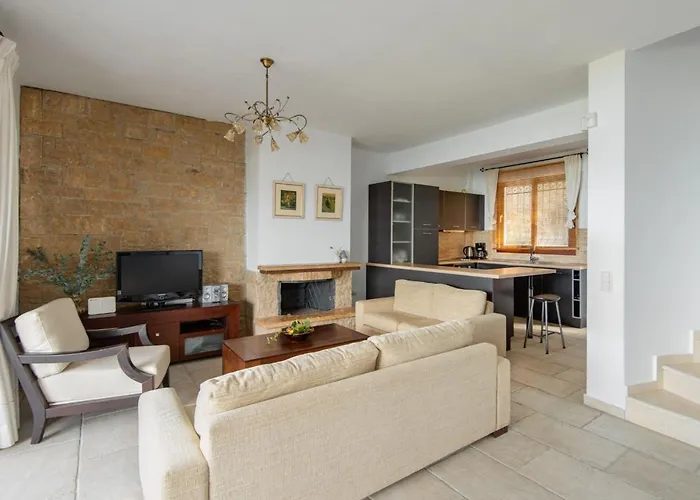 度假居 Seagrove, Beachfront In Possidi #feelslikehome *