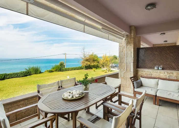 Seagrove, Beachfront In Possidi #feelslikehome Skála Foúrkas